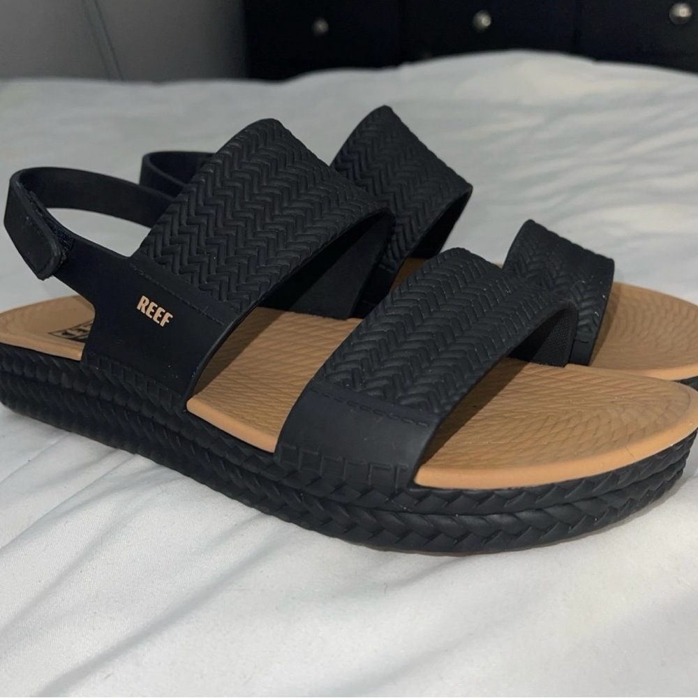 Reef Water Vista Sandal Size 8